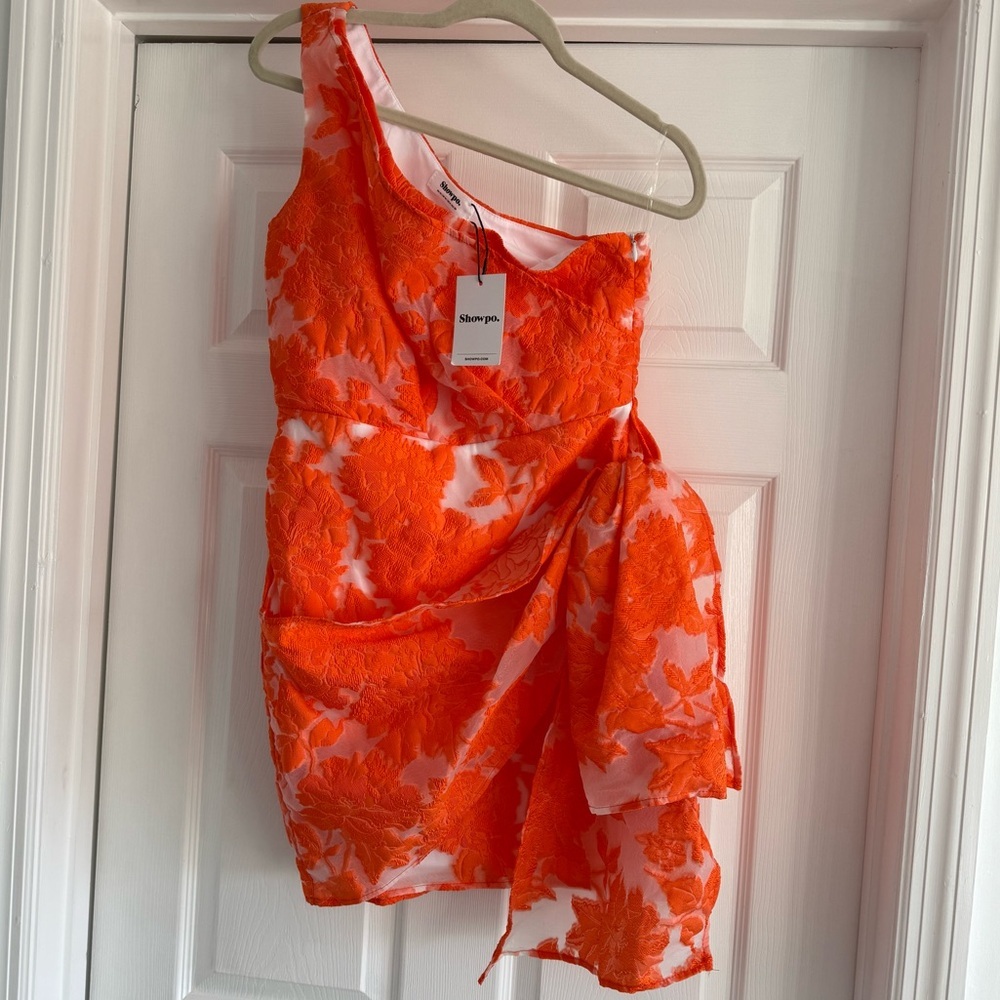 NWT Showpo Brailey One Shoulder Mini Wrap Front Dress Orange Jacquard 6 - Picture 4 of 11